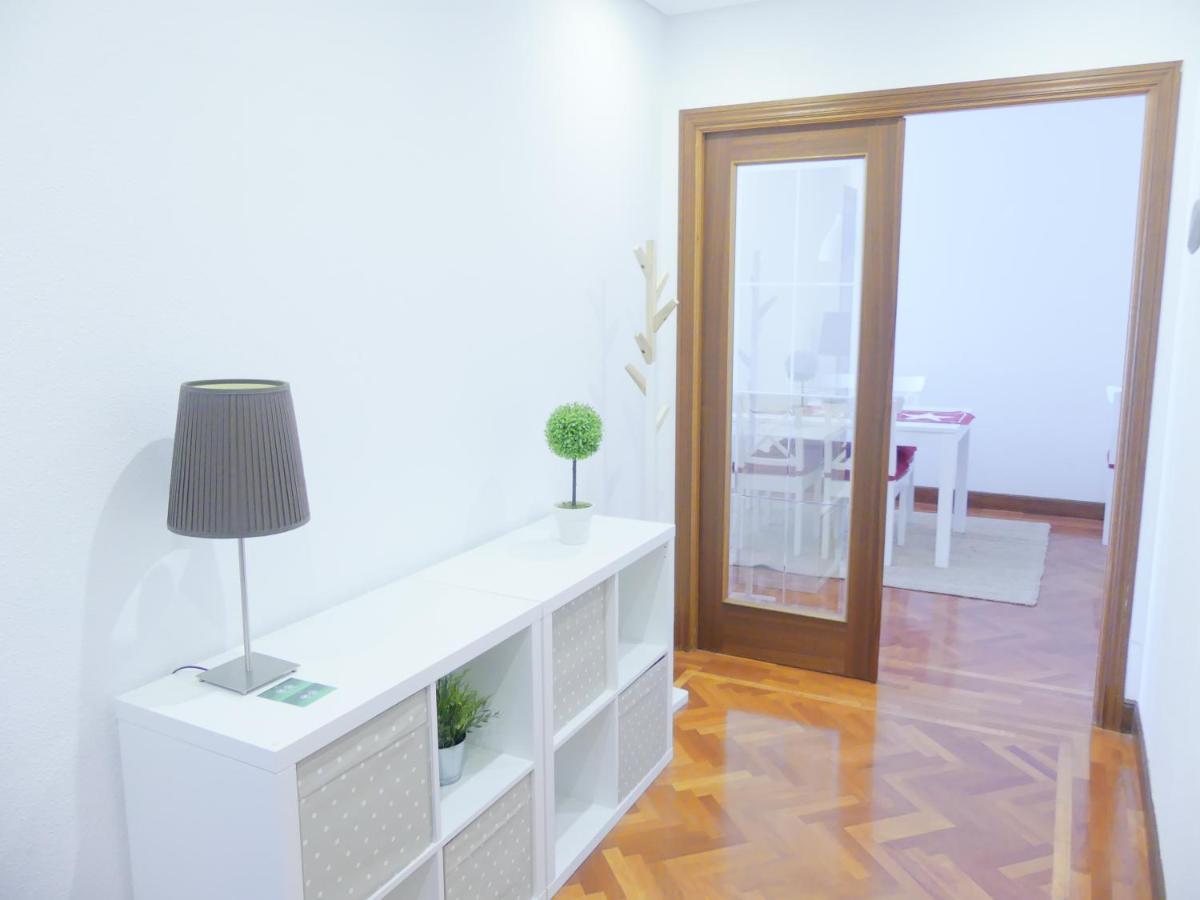 Apartamento Luminoso, Funcional Y Amplio En Zona Hospitalaria بنبلونة المظهر الخارجي الصورة